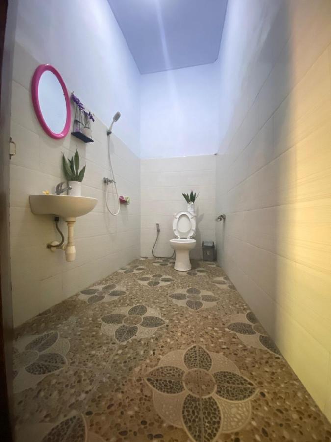 Kuwera Homestay Batununggul Экстерьер фото